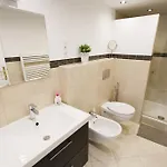 Agora