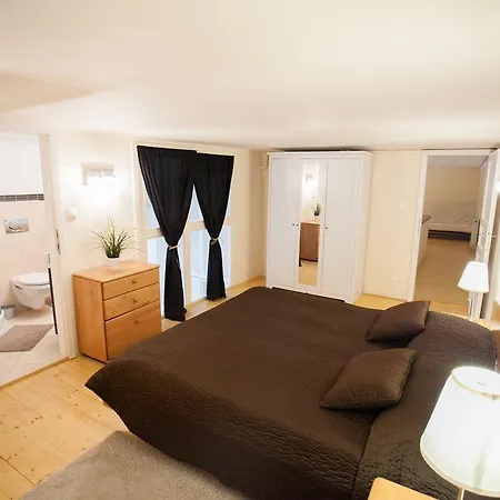 Apartman Agora *