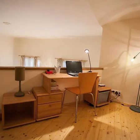 Agora Apartament *